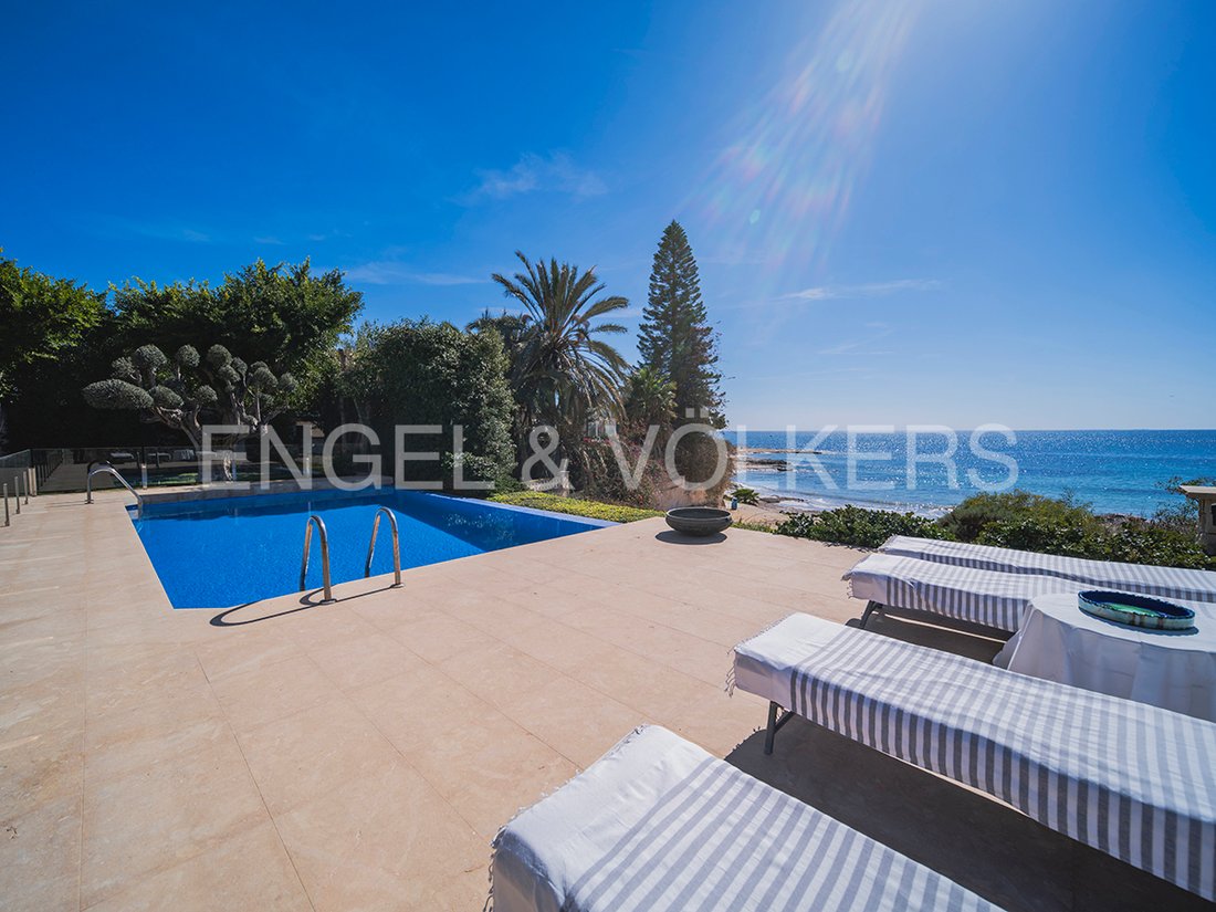 Villa in Alicante, Valencian Community, Spain 2 - 14615400