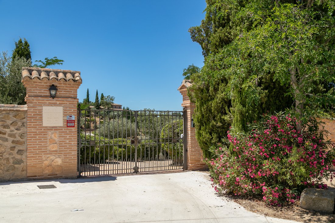 Finca in Toledo, Castile-La Mancha, Spain 2 - 14615412