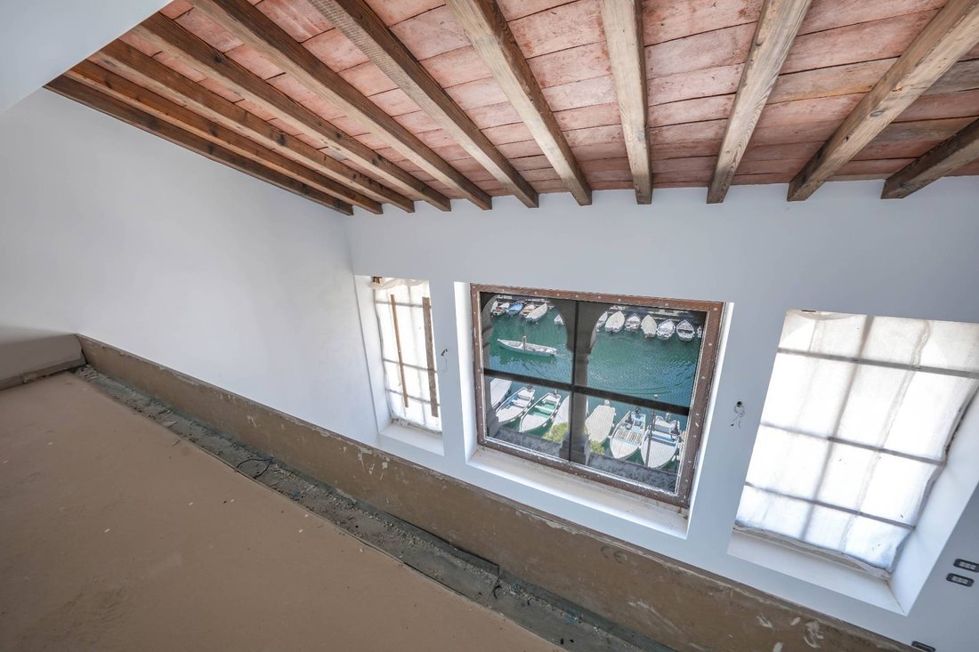 Apartment in Historic Center, Desenzano del Garda, Lombardy 1 - 14613941