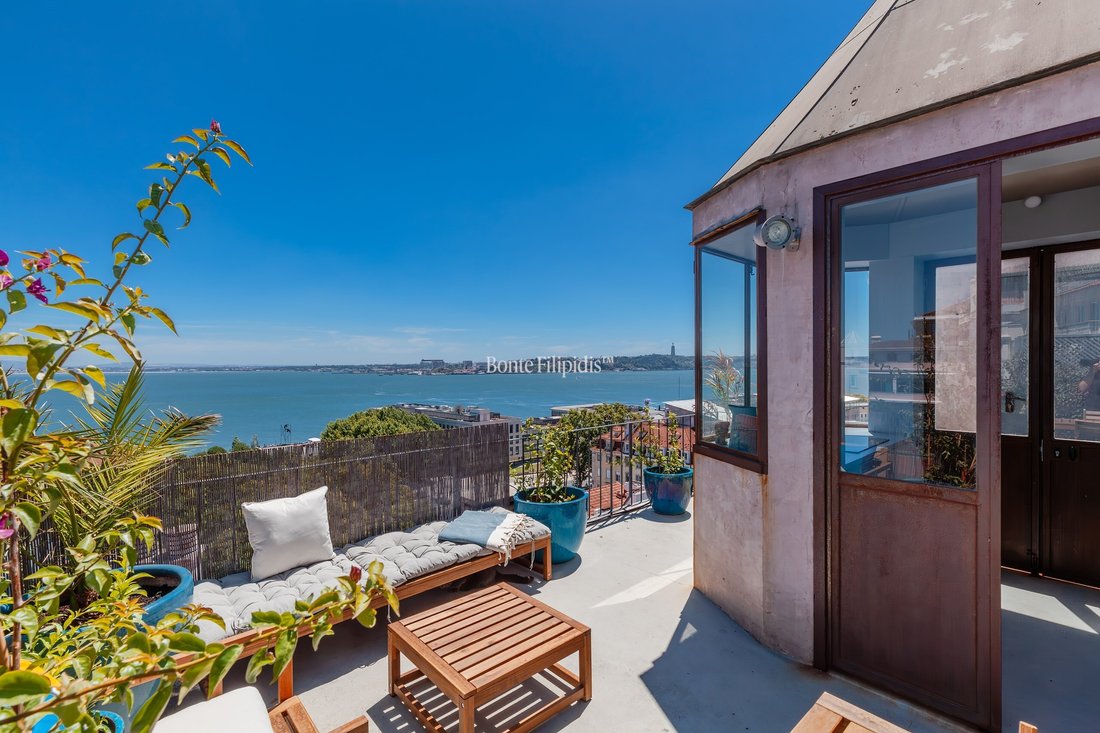 Penthouse in Santa Maria Maior, Lisbon, Portugal 1 - 14615806