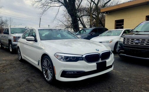 2018 BMW 5 Series 530e xDrive iPerformance Sedan 4D in White plains, NY, United States 1