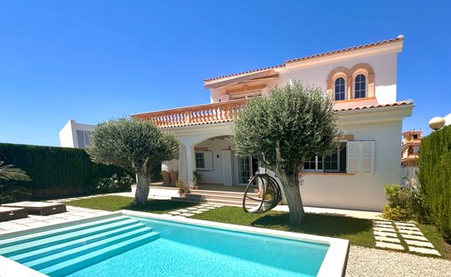Villa in Sa Torre, Balearic Islands, Spain 1