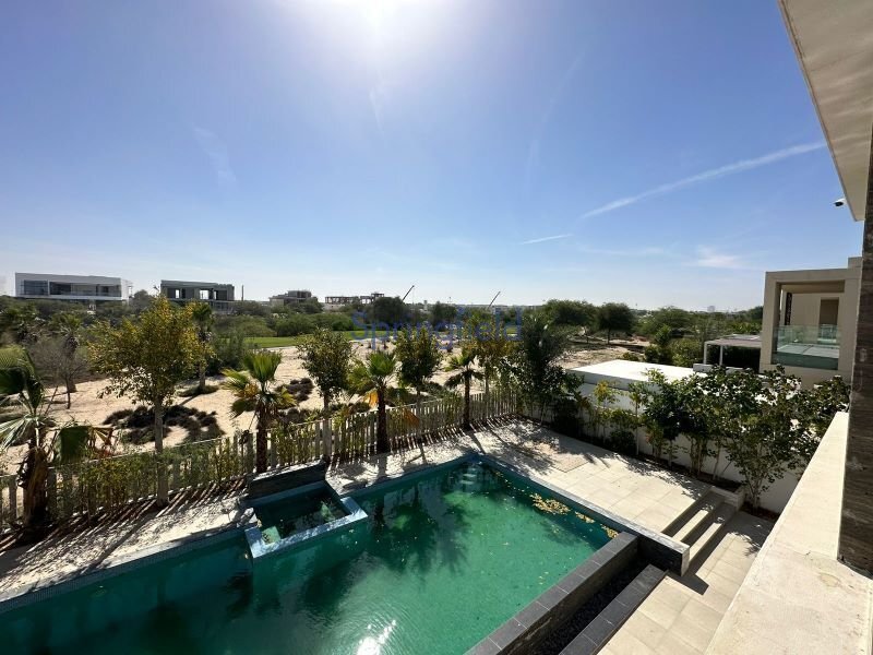 Villa in Hadaeq Sheikh Mohammed Bin Rashid, Dubai, United Arab Emirates 1 - 14616427