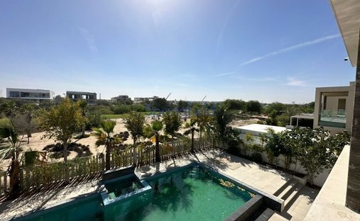 Villa in Dubai, Dubai, United Arab Emirates 1
