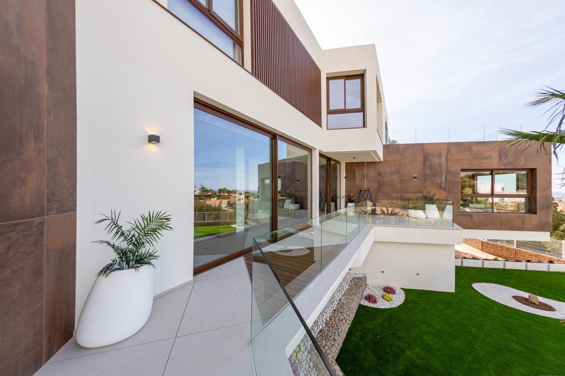 New Build Luxury 5 Bedroom Villa Ready In La Nucia, Valencian Community ...