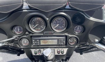 2012 Harley-Davidson FLHTCU Ultra Classic EG