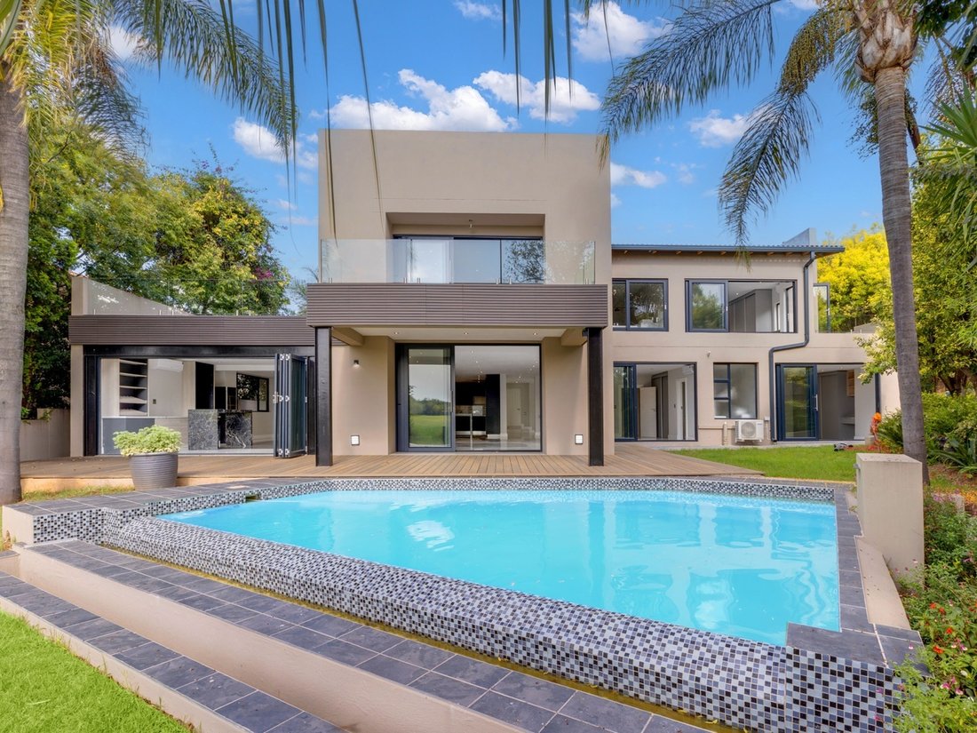 House in Sandton, City of Johannesburg Metropolitan Municipality, South Africa 1 - 14616661