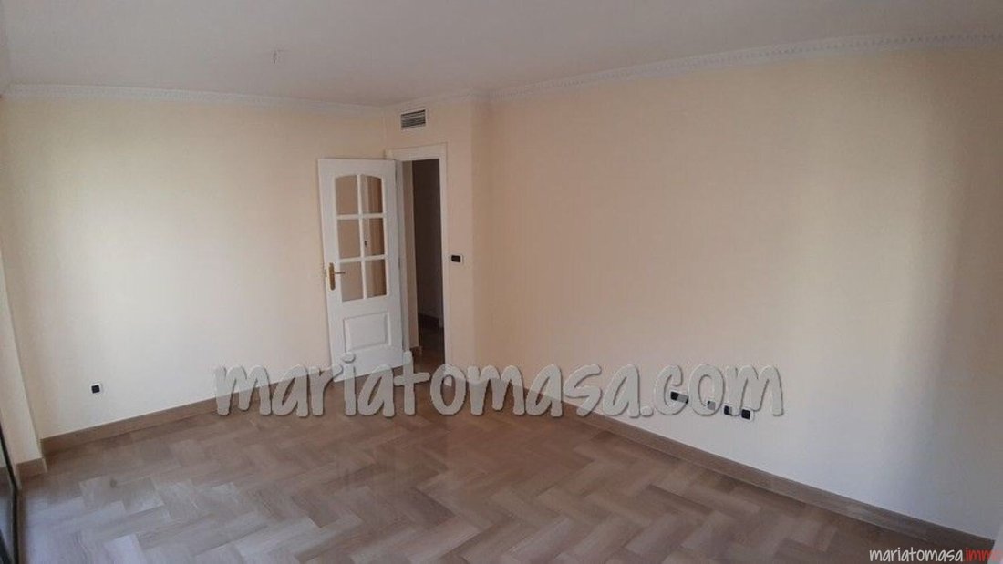 Apartment in Alicante, Valencian Community, Spain 4 - 14620470