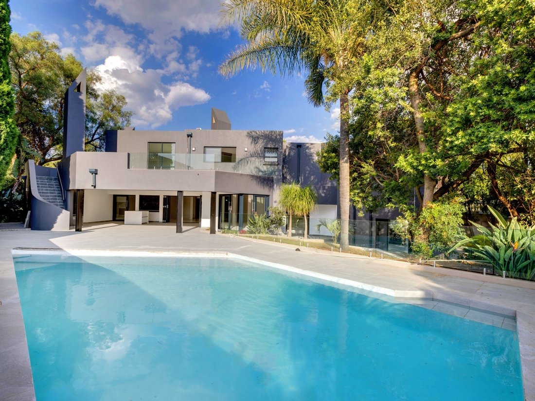 House in Chartwell, Gauteng, South Africa 1 - 14616667