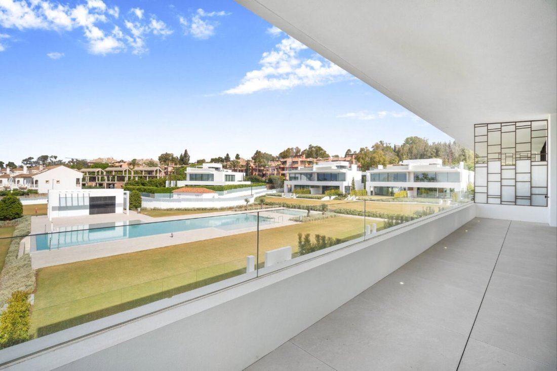 Villa in Golden Mile, Andalusia, Spain 2 - 14616513