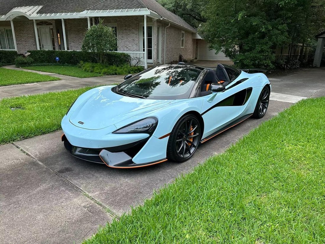Cabriolet in Houston, TX, United States 2 - 13071808