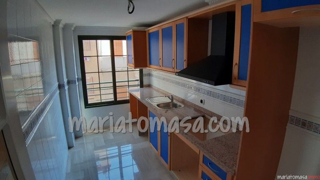 Apartment in Alicante, Valencian Community, Spain 5 - 14620470