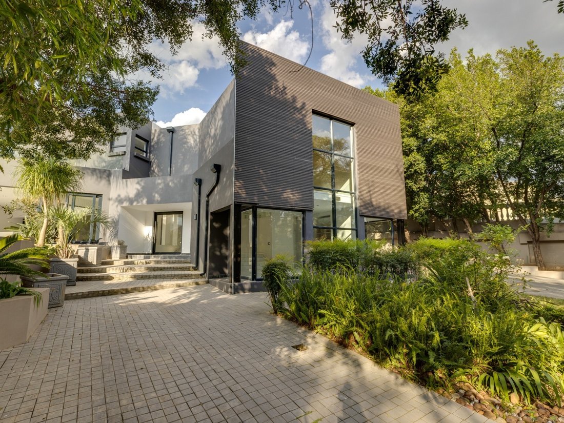 House in Chartwell, Gauteng, South Africa 3 - 14616667