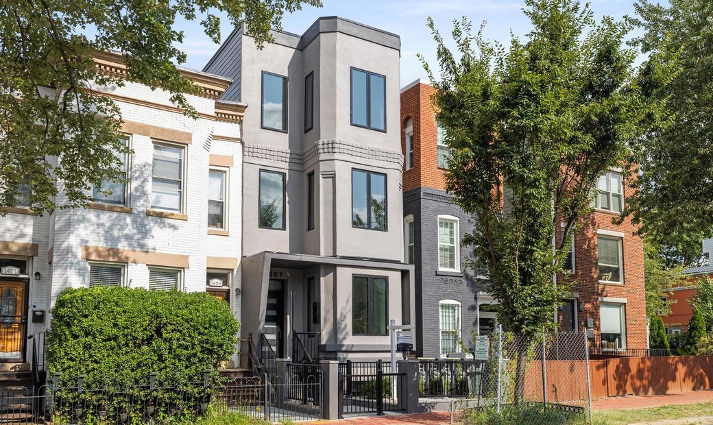 Ultra Luxury Condo In A New In Washington, District Of Columbia, United ...