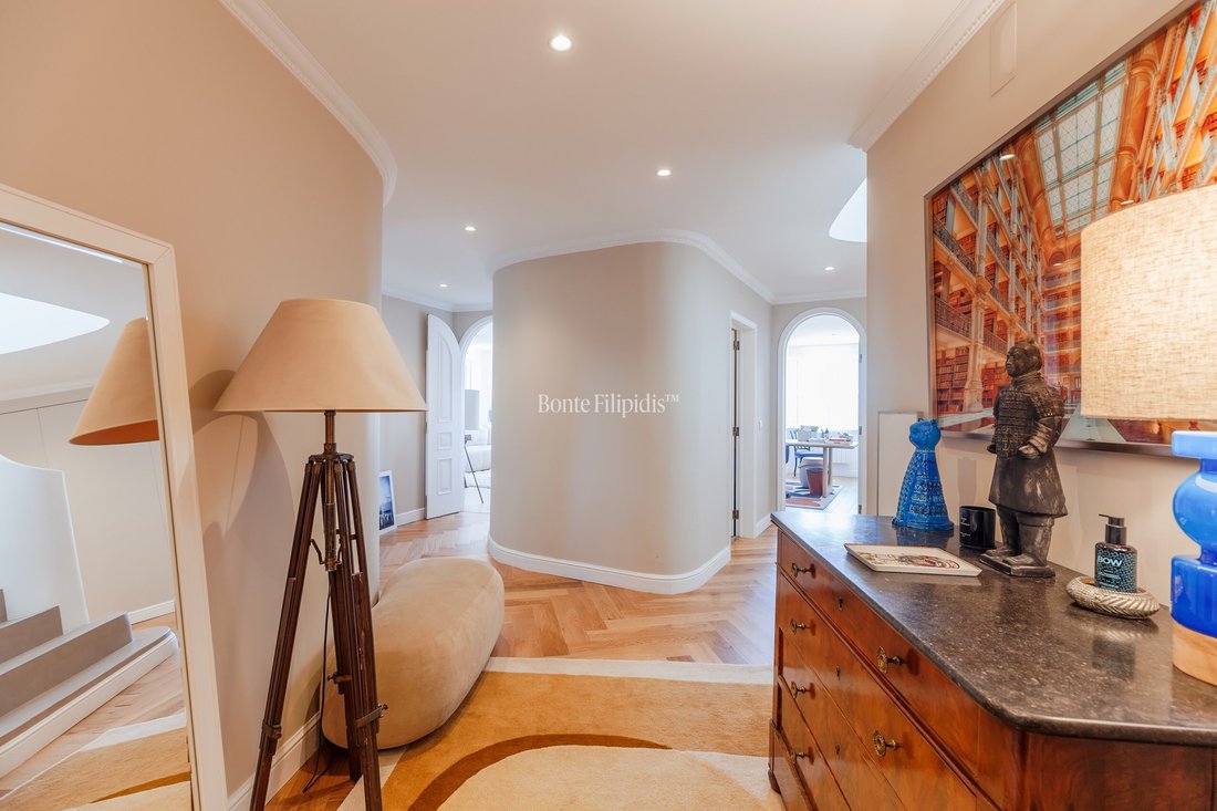 Penthouse in Santa Maria Maior, Lisbon, Portugal 3 - 14615806