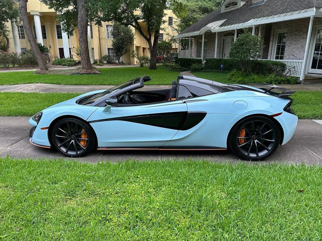Cabriolet in Houston, TX, United States 3 - 13071808