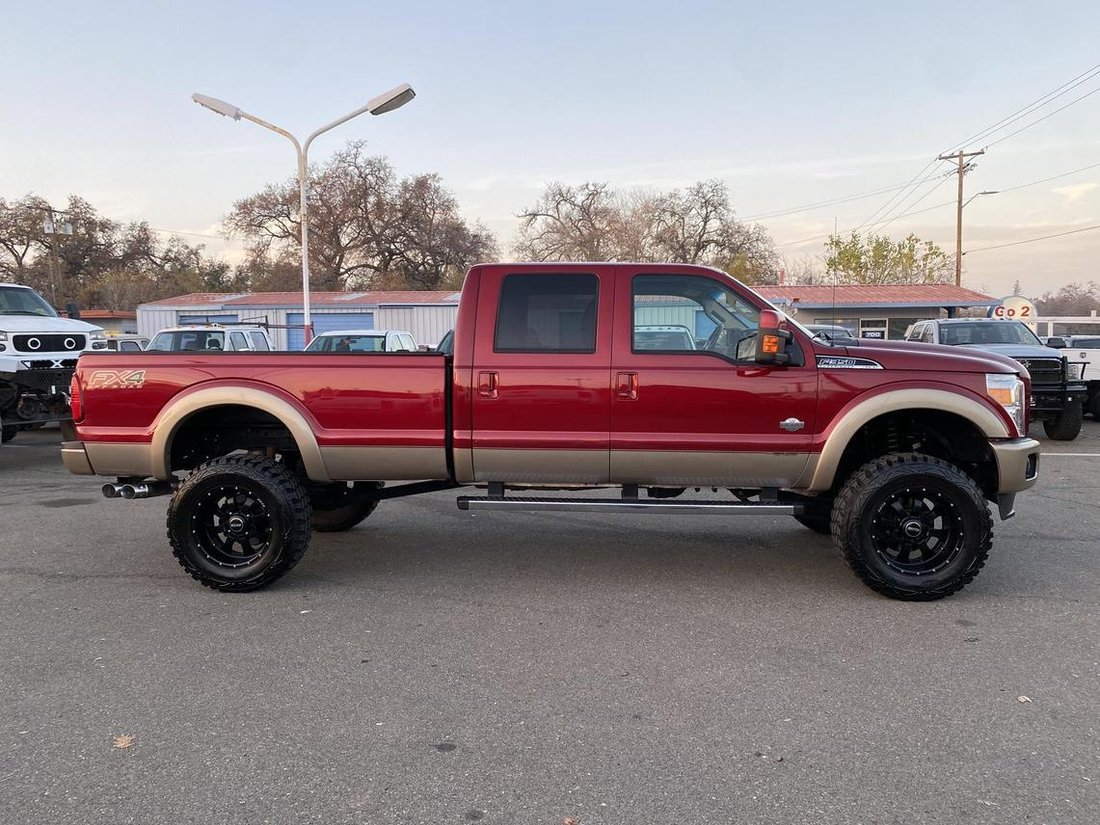 Pickup in Highland Park, Illinois, United States 3 - 12550073