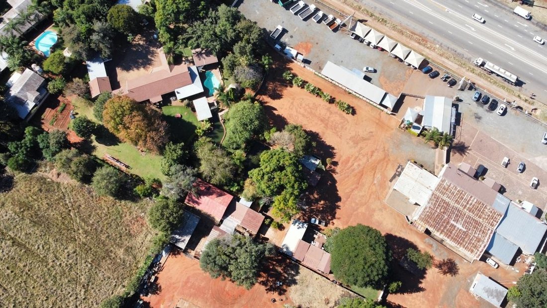 Farm Ranch in Rustenburg, North West, South Africa 1 - 14616651