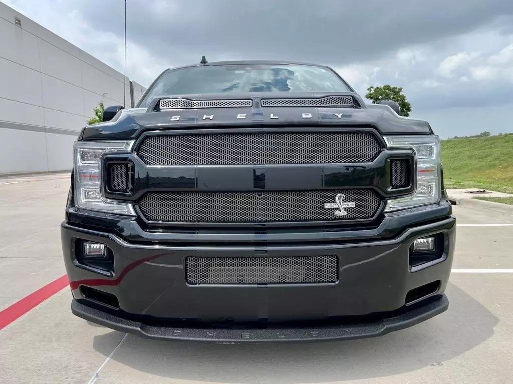 Pickup in Farmers Branch, Texas, United States 2 - 12731495