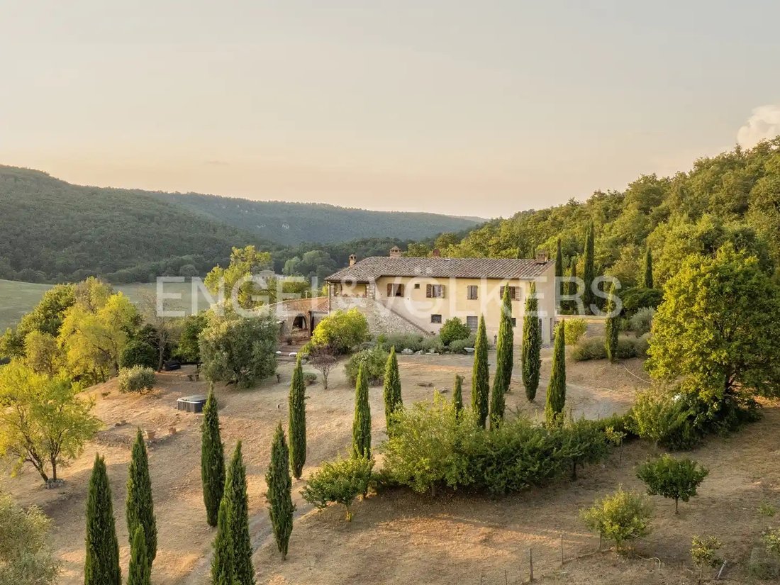 Country House in Sarteano, Tuscany, Italy 1 - 14621870