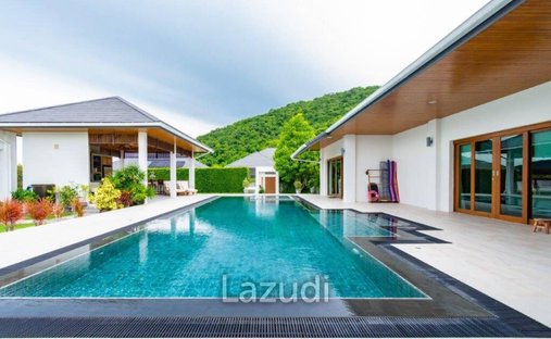 Villa in Thap Tai, Tanintharyi Region, Thailand 1