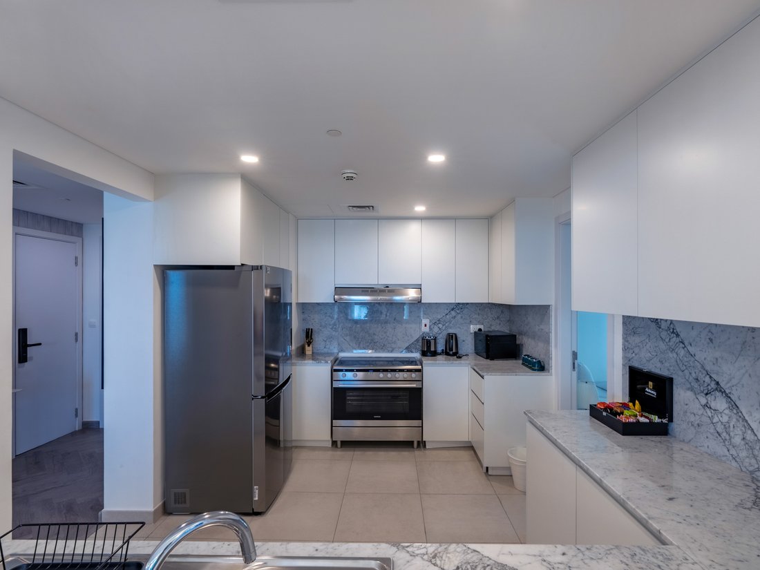 Apartment in Umm Suqeim, Dubai, United Arab Emirates 4 - 14462417
