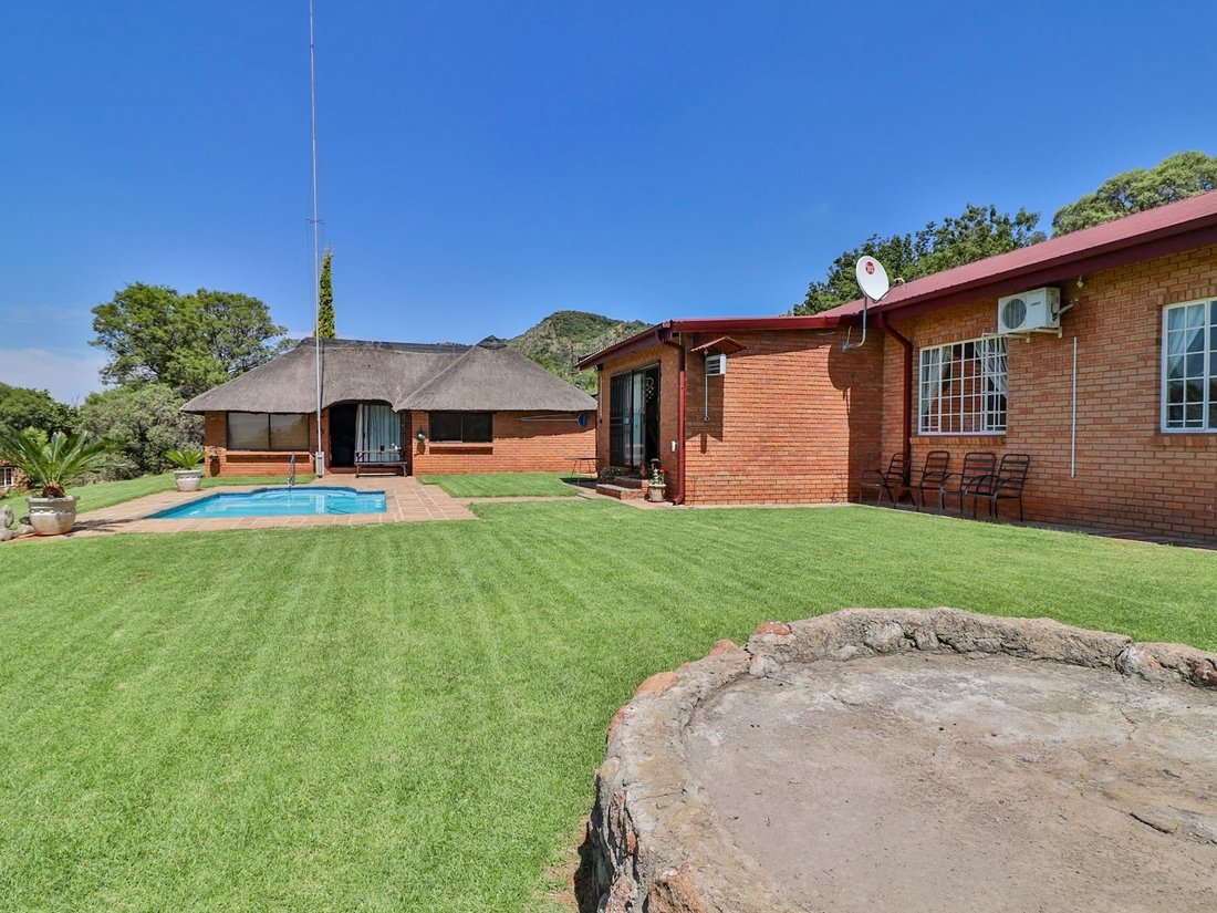 Farm Ranch in Mooinooi, North West, South Africa 1 - 14624670