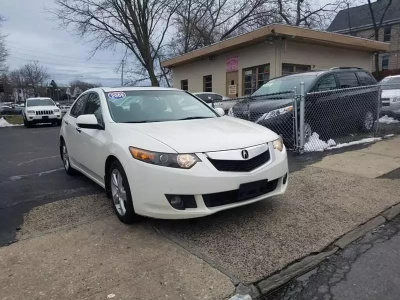 Sedan in White Plains, NY, United States 1 - 13543385