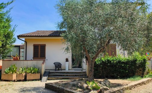 Villa in Center, Castelfiorentino, Tuscany 1