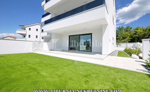 Apartment in Malinska, Primorje-Gorski Kotar County, Croatia 1