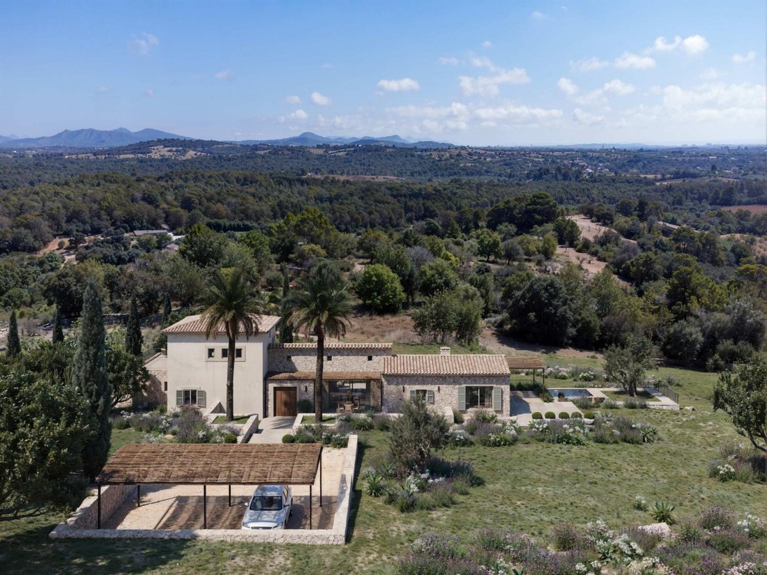 Land in Alcudia, Balearic Islands, Spain 2 - 14627835