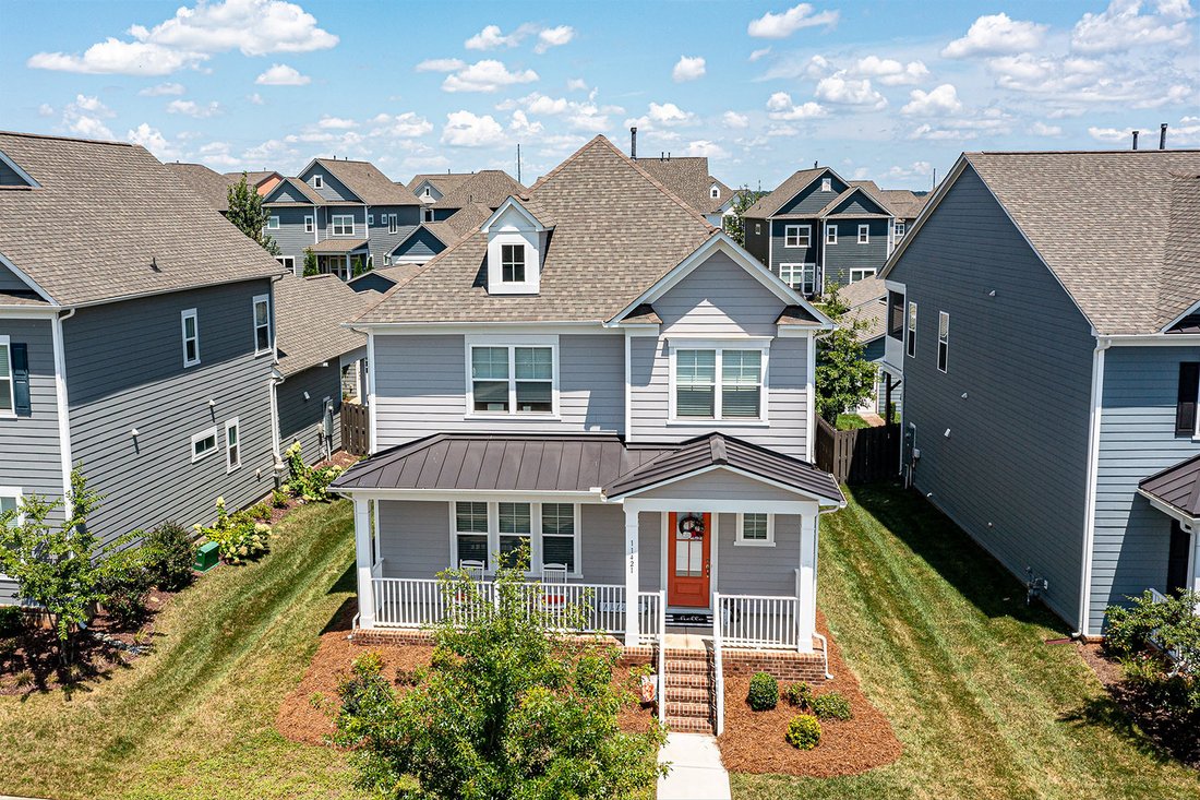 Mccullough In Pineville, North Carolina, United States For Sale (14629318)