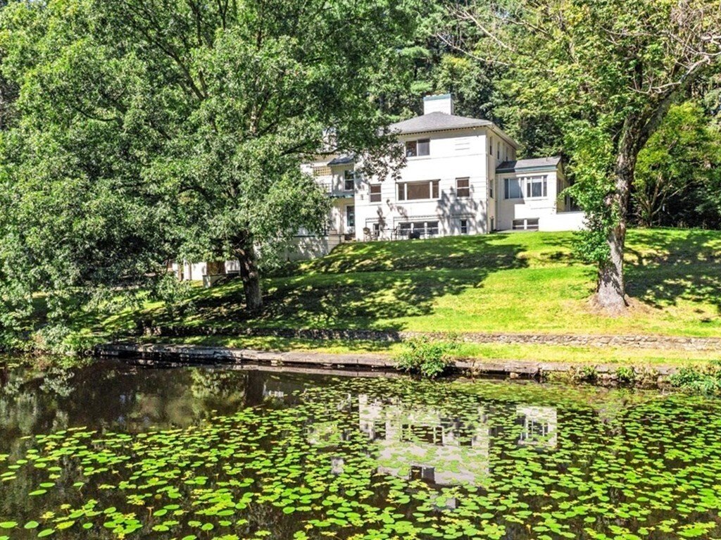 House in Holliston, Massachusetts, United States 1 - 14629328