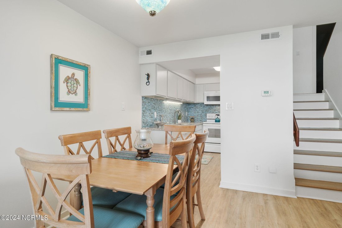 Residential Pine Knoll In Pine Knoll Shores, North Carolina, United