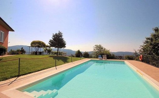 Villa a Castelli-Pescia Nord, Pescia, Toscana 1