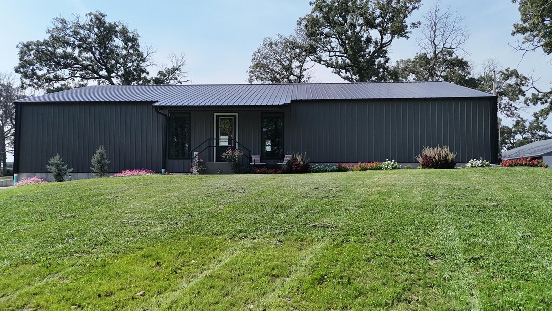 House in Bolivar, Missouri, United States 3 - 13841964