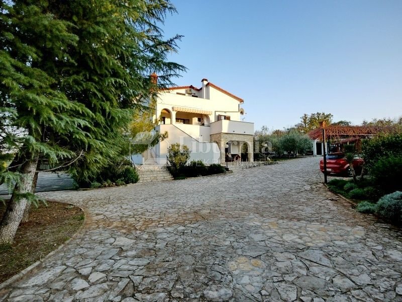 House in Dobrinj, Primorje-Gorski Kotar County, Croatia 2 - 14642618