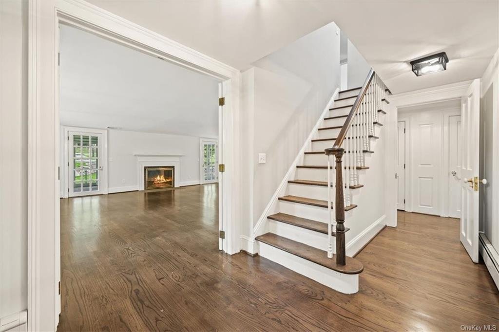 House in Thornwood, New York, United States 5 - 14636161