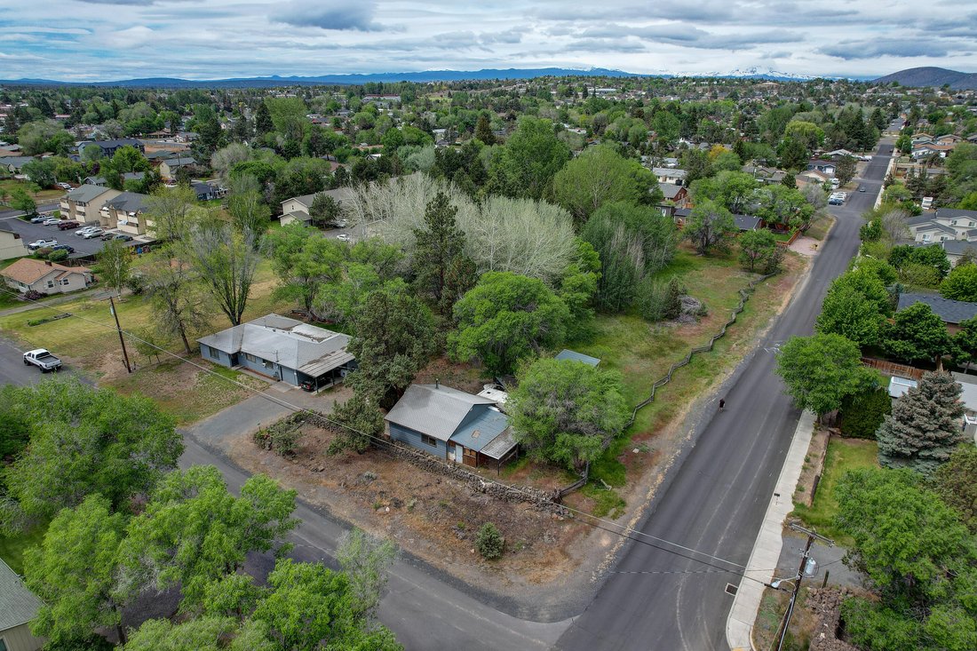 House in Redmond, Oregon, United States 3 - 14635816