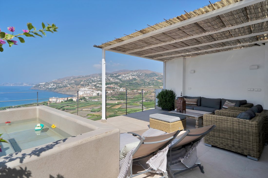 House in Salobrena, Andalusia, Spain 2 - 14647405