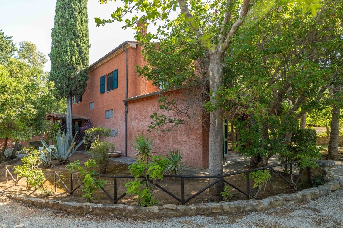 Villa in Center, Campiglia Marittima, Tuscany 3 - 12889590