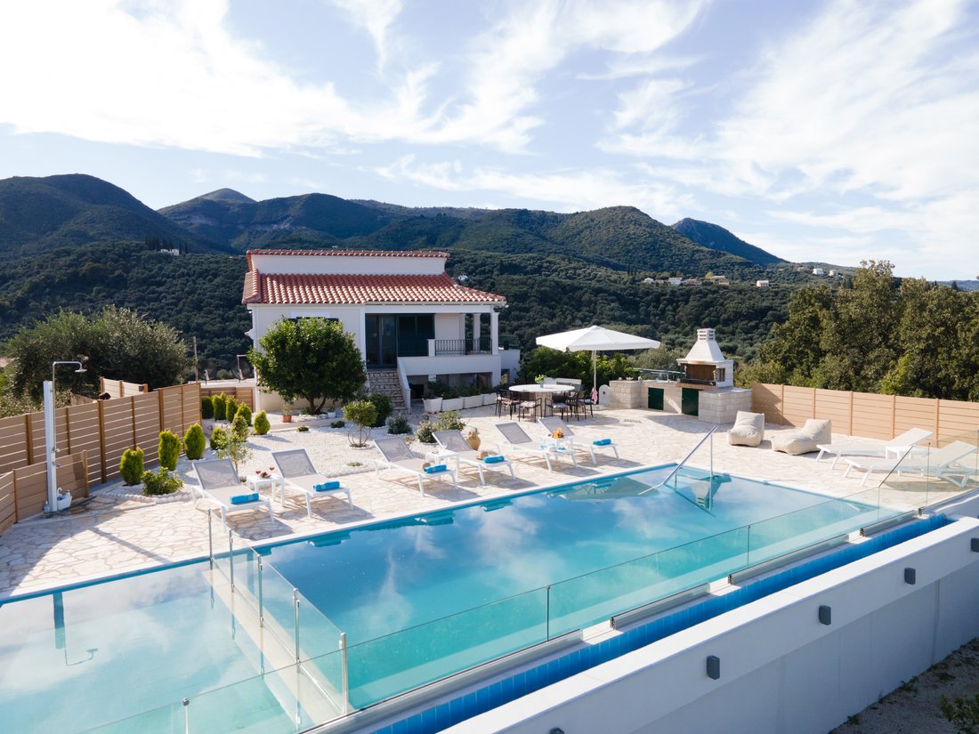 Villa in Kassopaia, Peloponnese, Western Greece and the Ionian, Greece 1 - 14658322