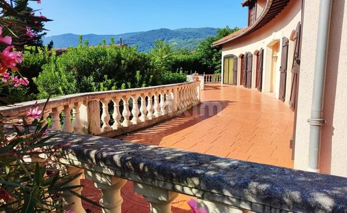 House in Sud, Foix, France 1