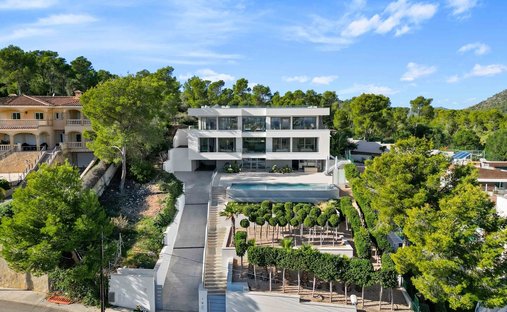 Villa in Calvià, Balearische Inseln, Spanien 1