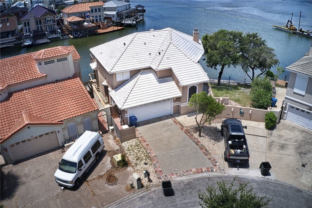 House in Corpus Christi, Texas, United States 3 - 14649784