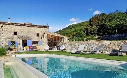 House in Larnas, Auvergne-Rhône-Alpes, France 1