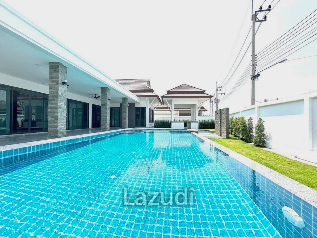 Villa in Cha-am, Phetchaburi, Thailand 2 - 14123242
