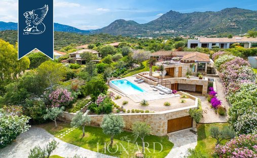 Villa in Puntaldia, Sardinia, Italy 1