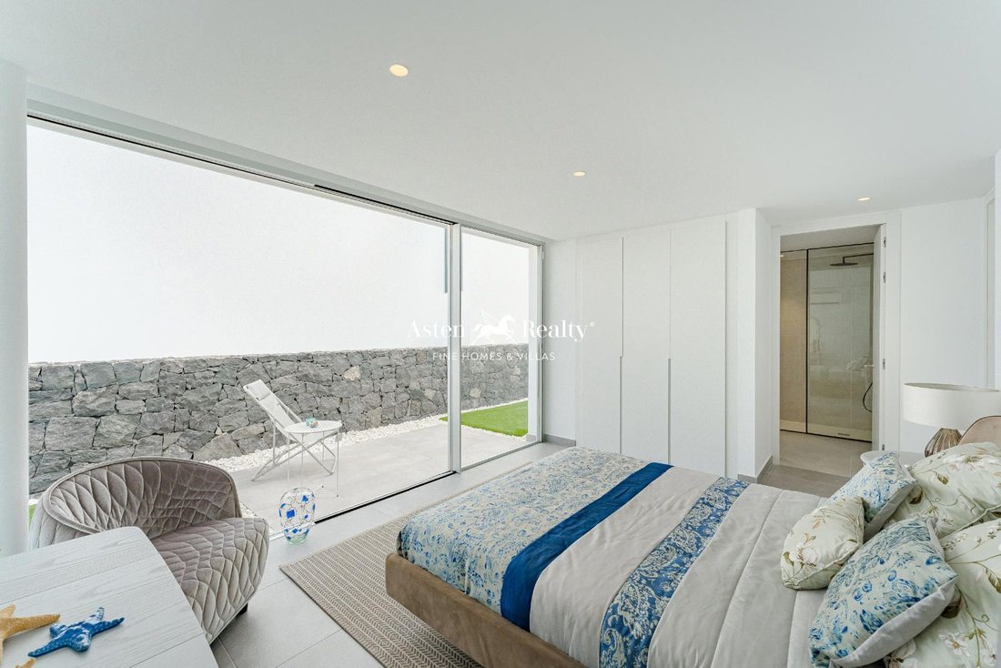 Villa in Callao Salvaje, Adeje, Canary Islands 3 - 14654666