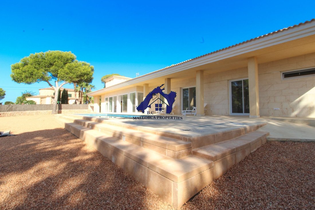 Chalet in Llucmajor, Balearic Islands, Spain 4 - 14658859